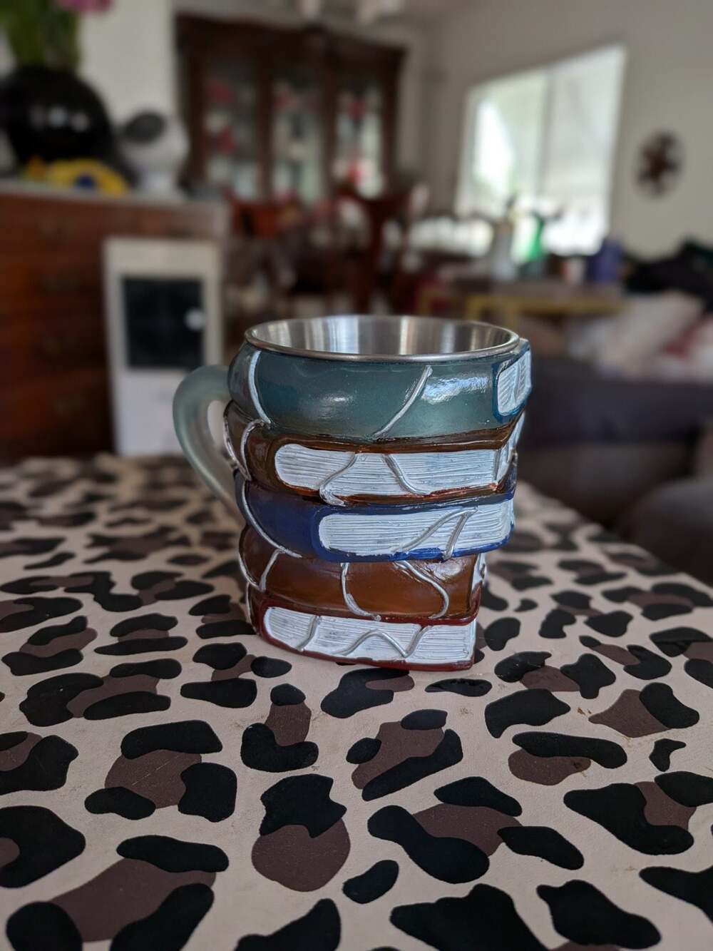 Novelty 3D Painted Stacked Books Coffee Mug with Stainless Steel Interior
